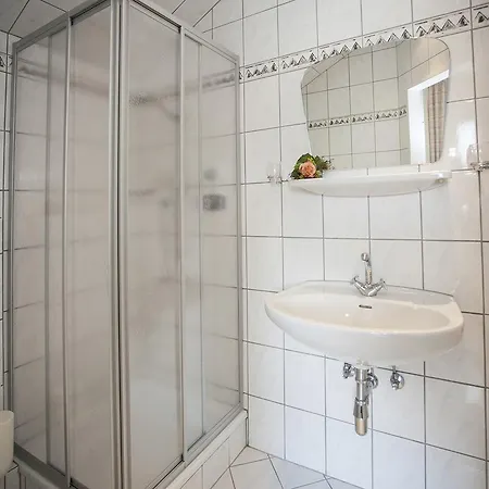 בית הארחה Haus Brieden