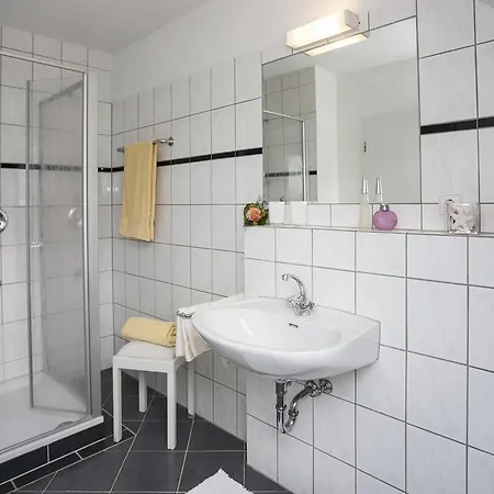 בית הארחה Haus Brieden